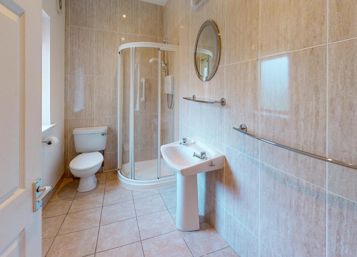 Lakeside Holiday Homes - Type A By Trident Holiday Homes Killaloe Exterior photo